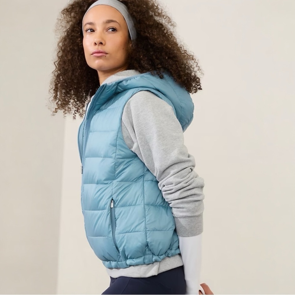Athleta Aire Puffer Vest NWOT Size XL